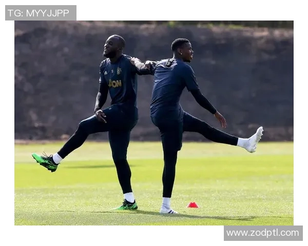 武汉乒乓球队耐力训练与欧冠足球的精彩对比分析