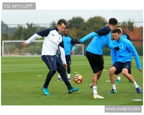 科学篮球与足球训练方法的结合探索与实践分析